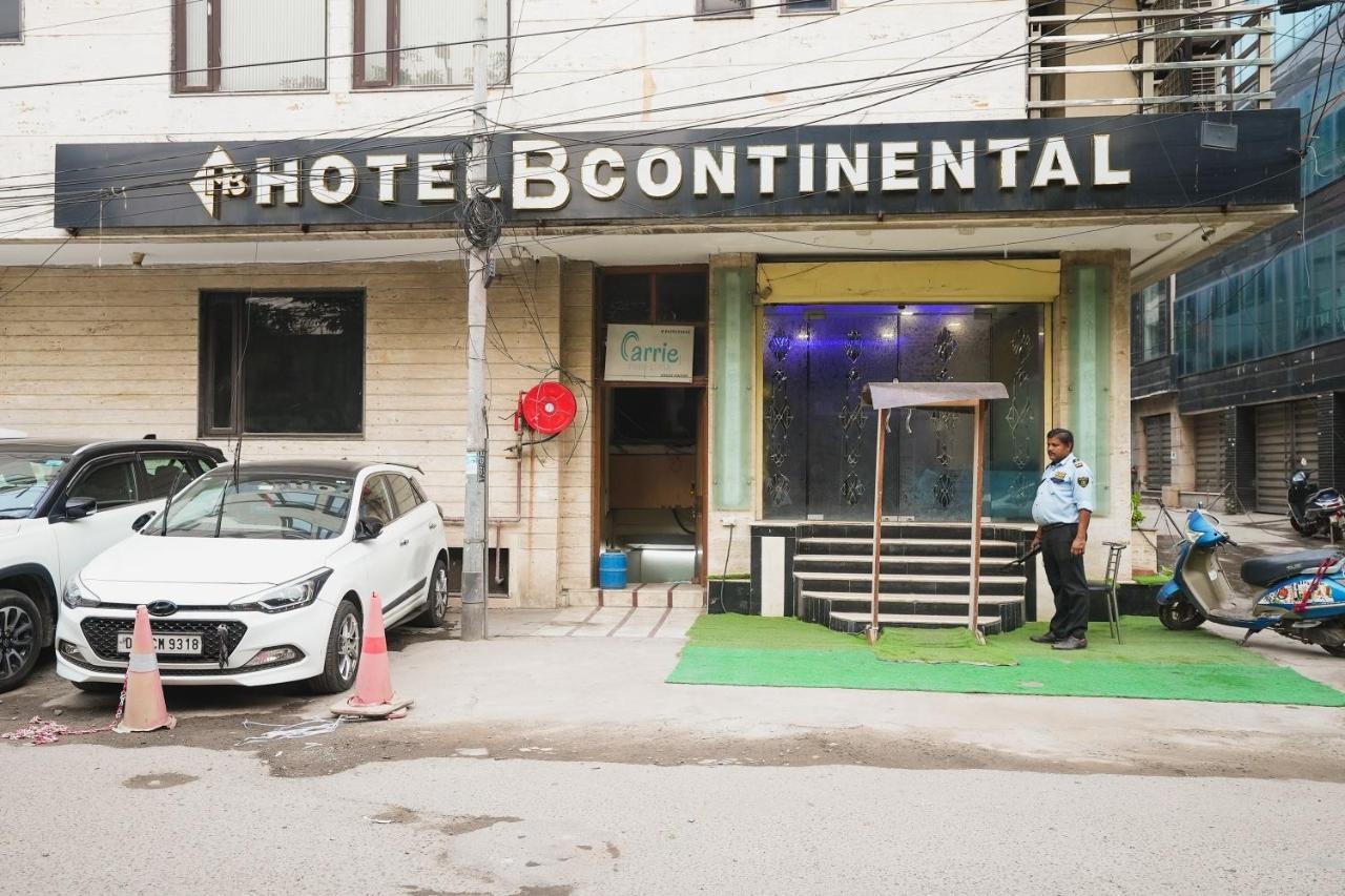 Hotel B Continental Delhi  Exterior photo